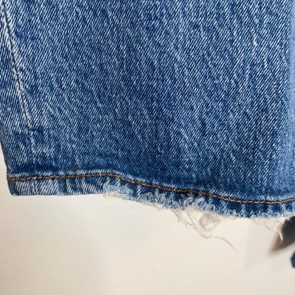 Abercrombie & Fitch Women's Denim The Dad High Rise Distressed Jeans sz 6 Short - Picture 3 of 9